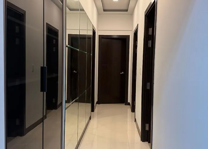 Pensión Luxury Executive 3 Bedroom Uptown Parksuites Tower 1 *